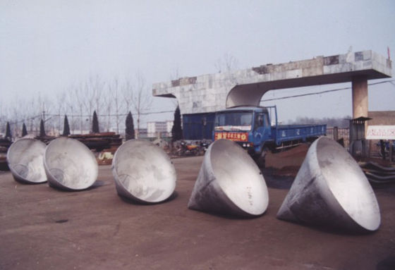 Cabeças de tanque de grande diâmetro com 6 mm de comprimento e até 168 polegadas de diâmetro