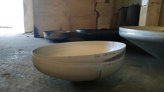 Cabeças de tanque hemisféricas de formação a quente, de aço carbono, para ligação de solda